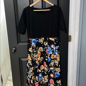 Harhay Floral pocket dress